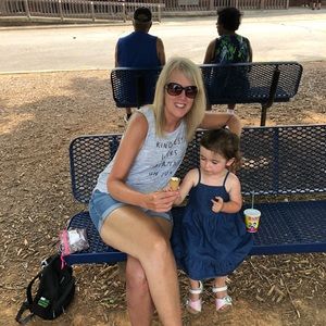 Meet your Posher, Amy